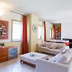 Near Milan With Swimming Pool Divignano